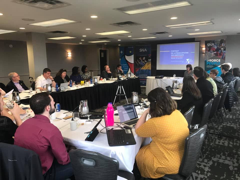 Présentation sur le Centre et ses programmes par Johanne Whittom, à la rencontre de la Commission Acadie-Québec.